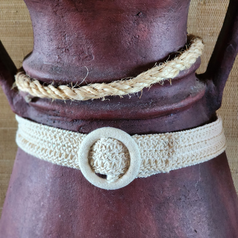 Cream Crochet Belt with Round Buckle 1.5" Wide 32" - Picture 3 of 5